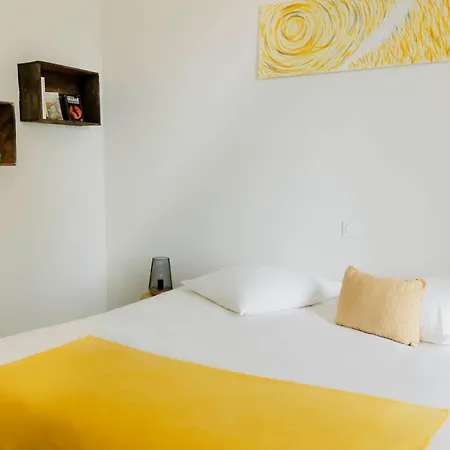 Le De La Gare - De Groupe 14 Personnes *