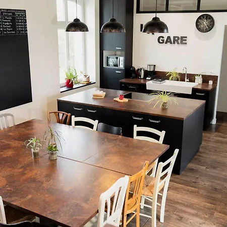 Le De La Gare - De Groupe 14 Personnes *