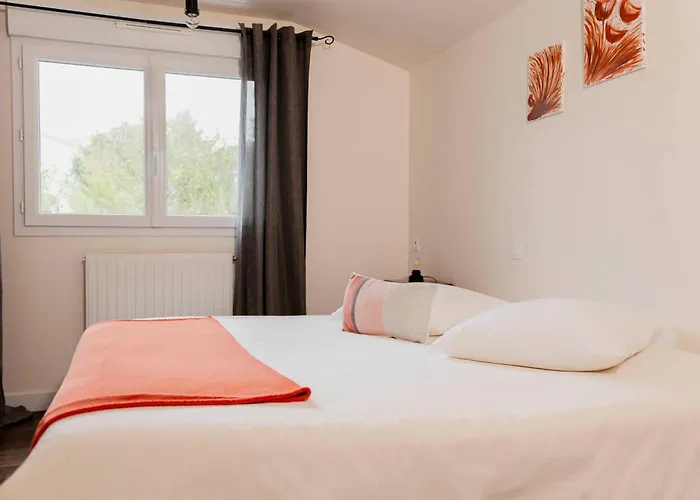 Le De La Gare - De Groupe 14 Personnes *