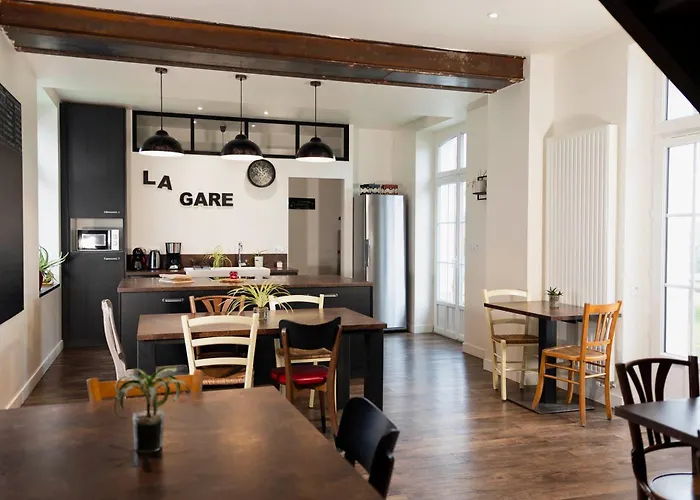 Le De La Gare - De Groupe 14 Personnes *